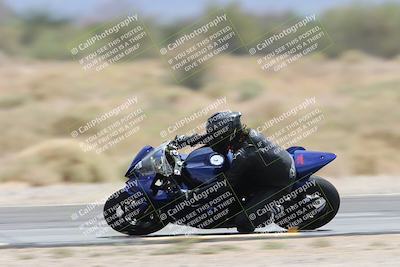 media/May-05-2025-Moto Forza (Mon) [[3c1838c5e5]]/2-B Group/Session 3 (Panning Test Turn 14 Inside)/